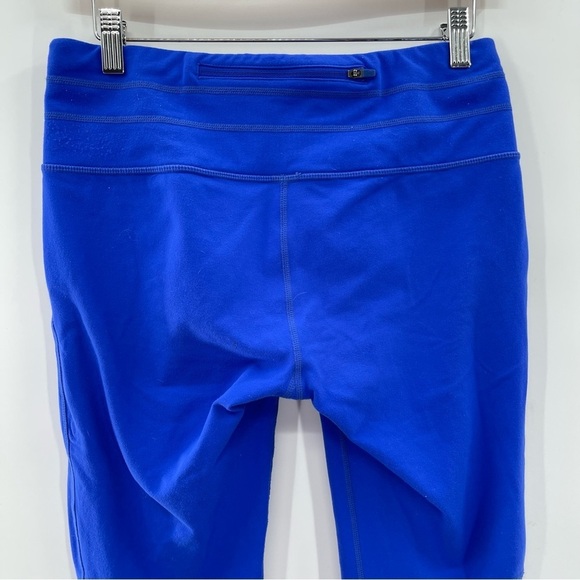 Athleta Relay Reflective Crop Capri Legging Size Medium - Picture 6 of 14